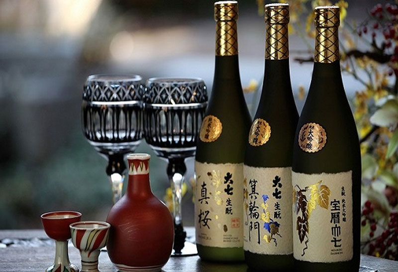 Tìm hiểu về văn hóa uống rượu sake của người Nhật Bản