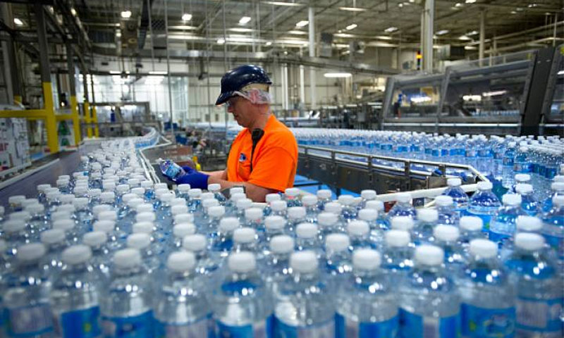 Nên đi xuất khẩu lao động đơn hàng sản xuất nước đóng chai tại đài loan không?